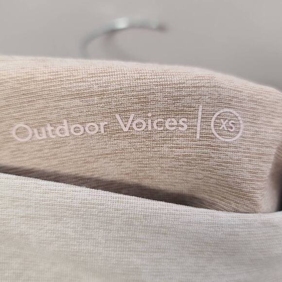 Outdoor Voices 7/8 Tri-Tone Leggings Desert Oatmeal Colorblock Size XS - Picture 5 of 6